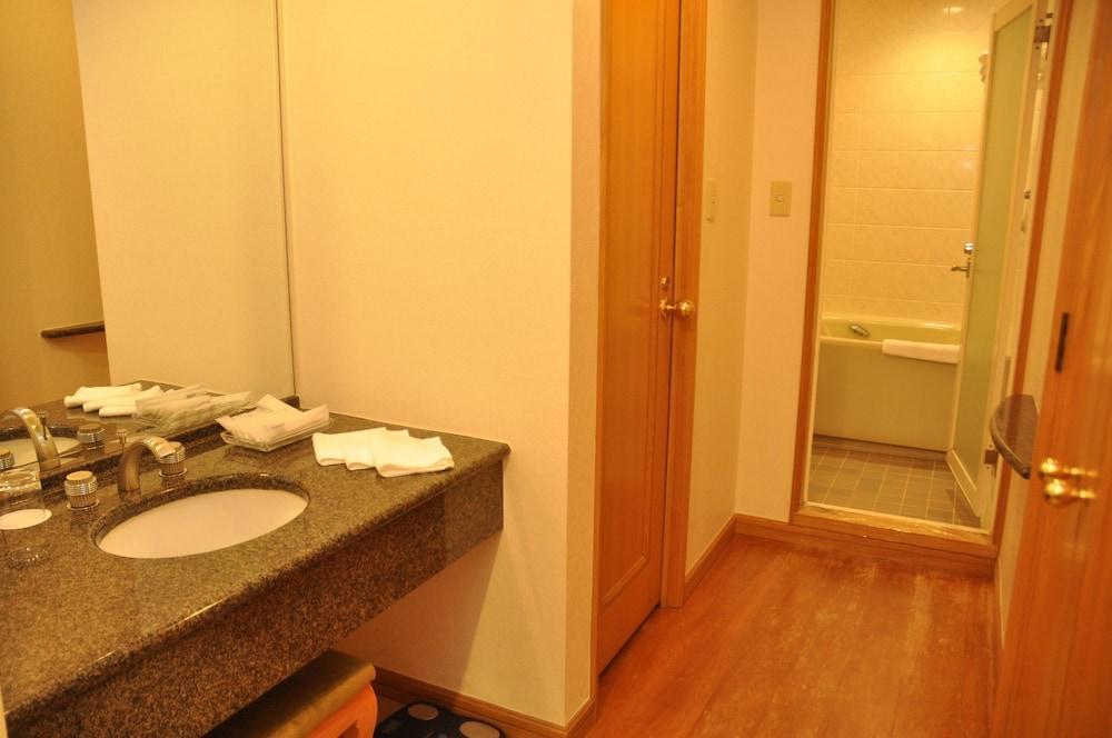 Hotel Cadenza Tokyo prefektur Exteriör bild